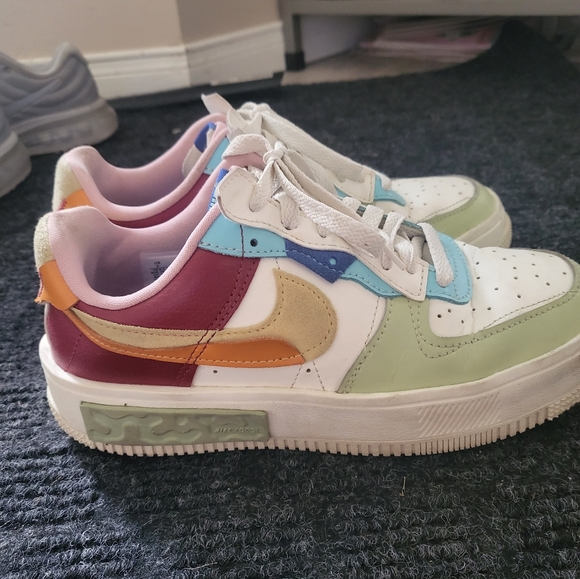 Nike Pastel Air Force - Picture 3 of 4